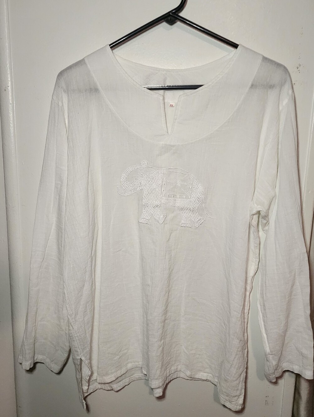 Elephant embroidery tunic top